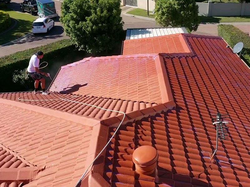 roof-painting-gold-coast